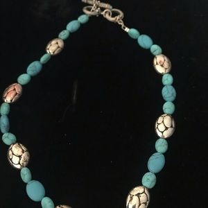 Used Premier Design’s Turquoise & Silver Color Beads, great shape.